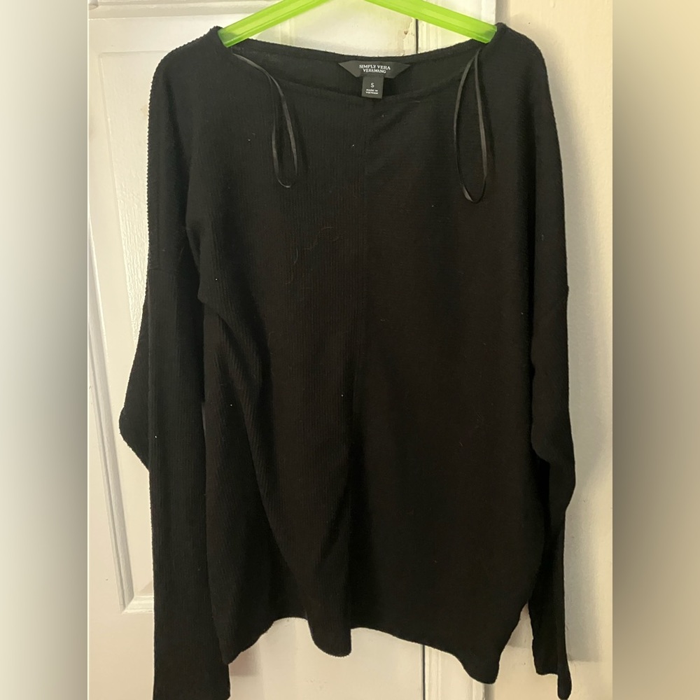 Simply Vera wang sweater